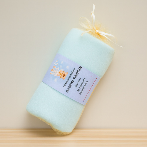 Towel Packaging with Photo Paper Tag Thumbnail